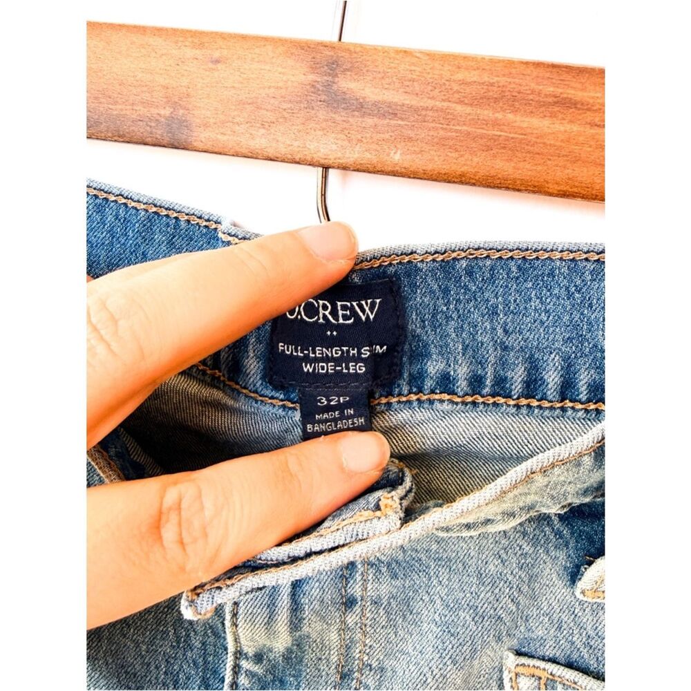 NWT J. Crew Factory Light Wash Slim Wide Leg Patch Pocket Denim Jeans 32P - Picture 6 of 10